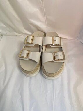 Madden Girl Mythical Platform Espadrille Footbed Sandals in Bone, Size 8.5